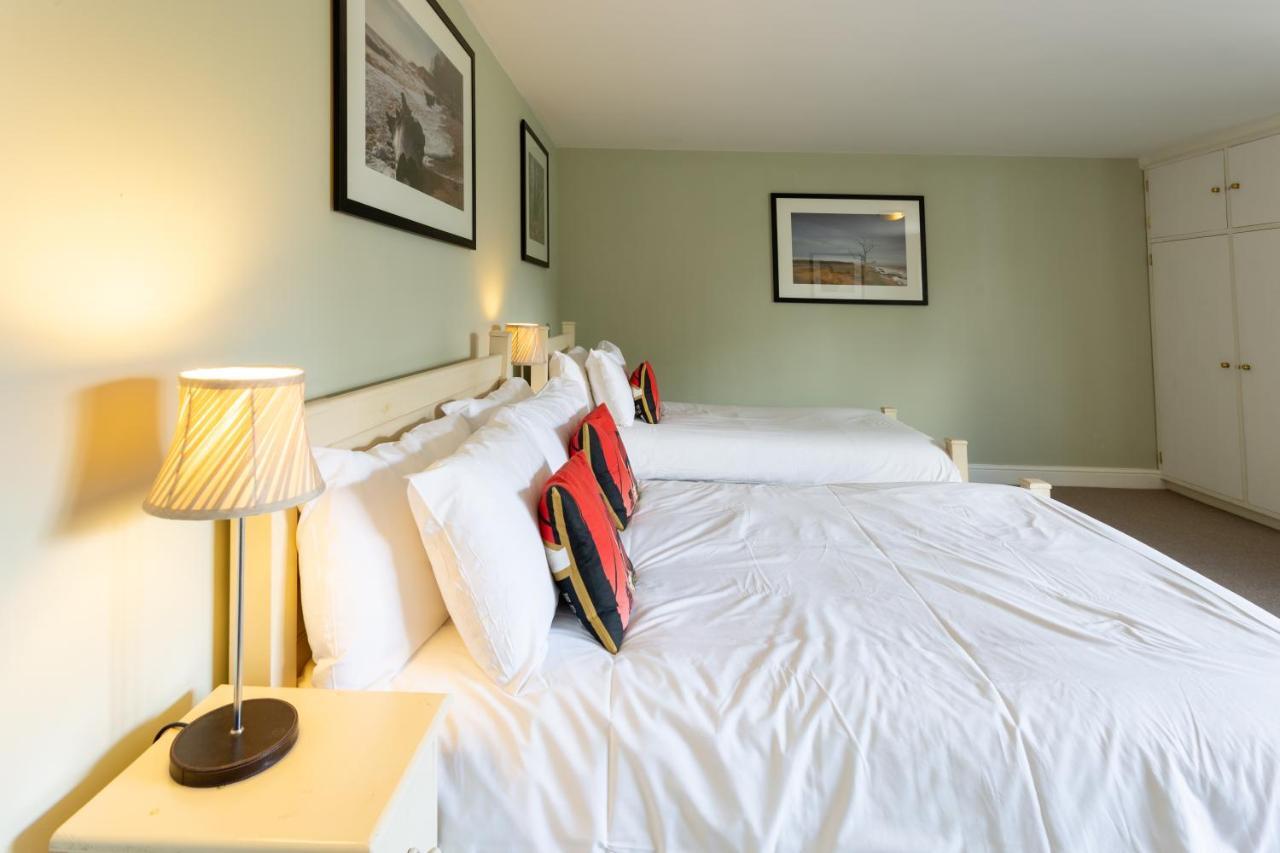 The Plough Hotel Wangford Bagian luar foto